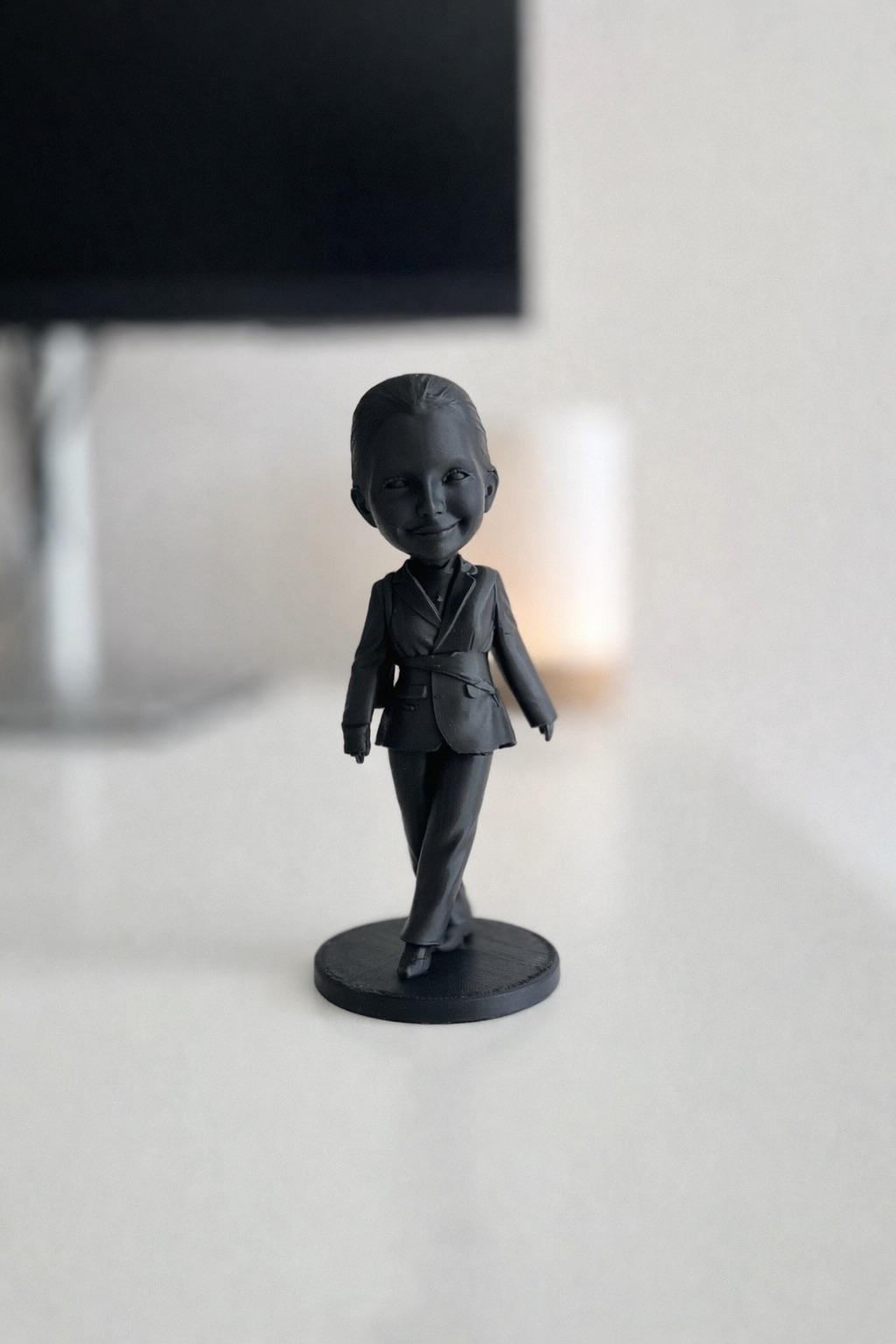 Elegant 3D figurine of a woman in a suit - professional styling
