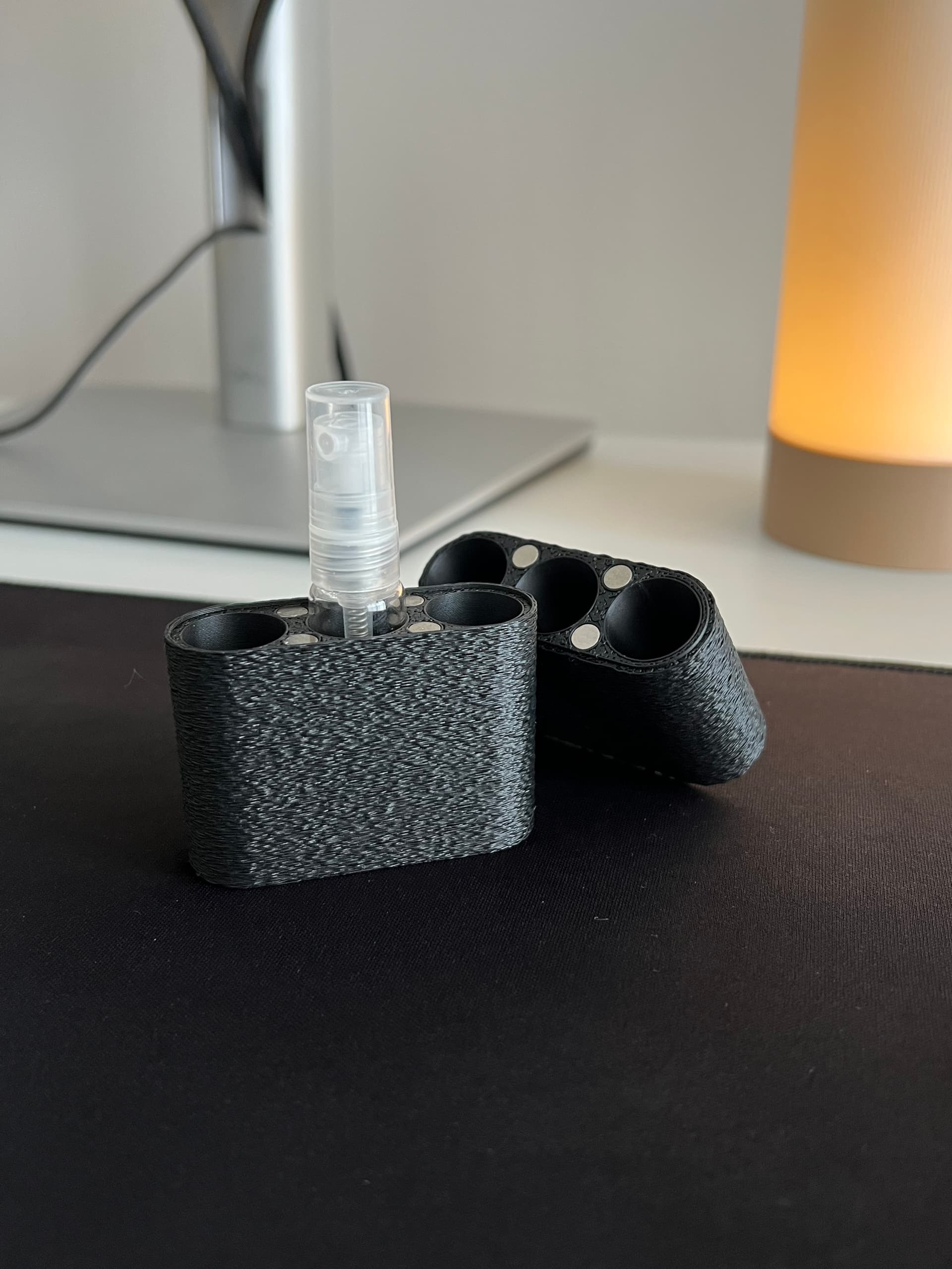 Przykład etui drukowanego 3D